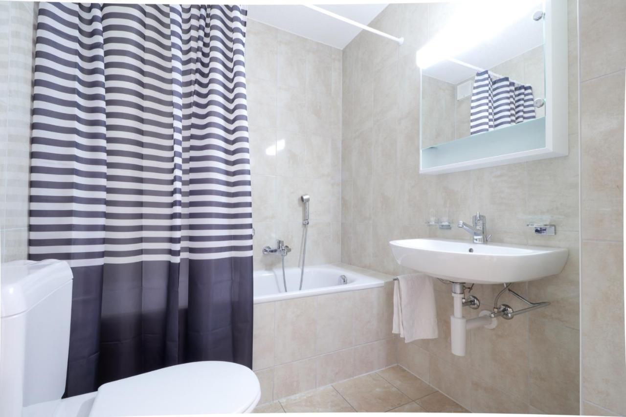 Modern Apartment Close To Martigny Train Station Ngoại thất bức ảnh