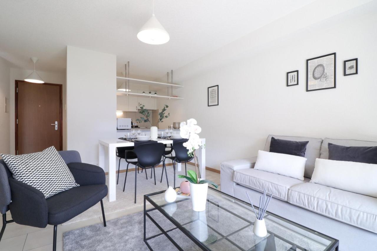 Modern Apartment Close To Martigny Train Station Ngoại thất bức ảnh